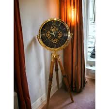 işıklı Çarklı ayaklı saat